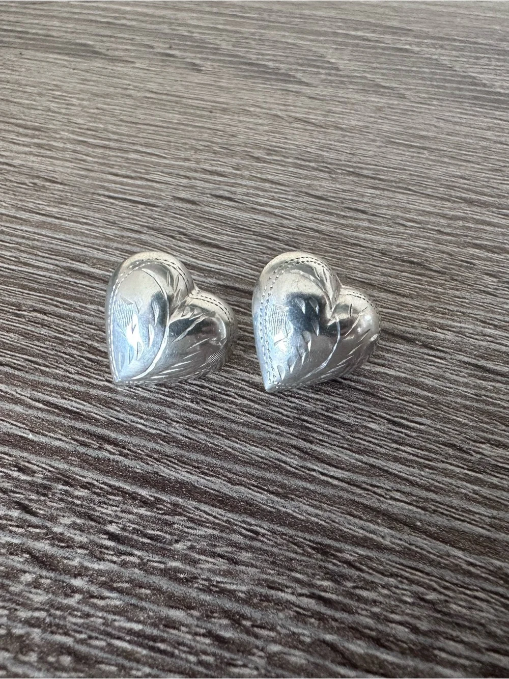Vintage Sterling Silver Puffy Etched Pierced Heart Earrings 925